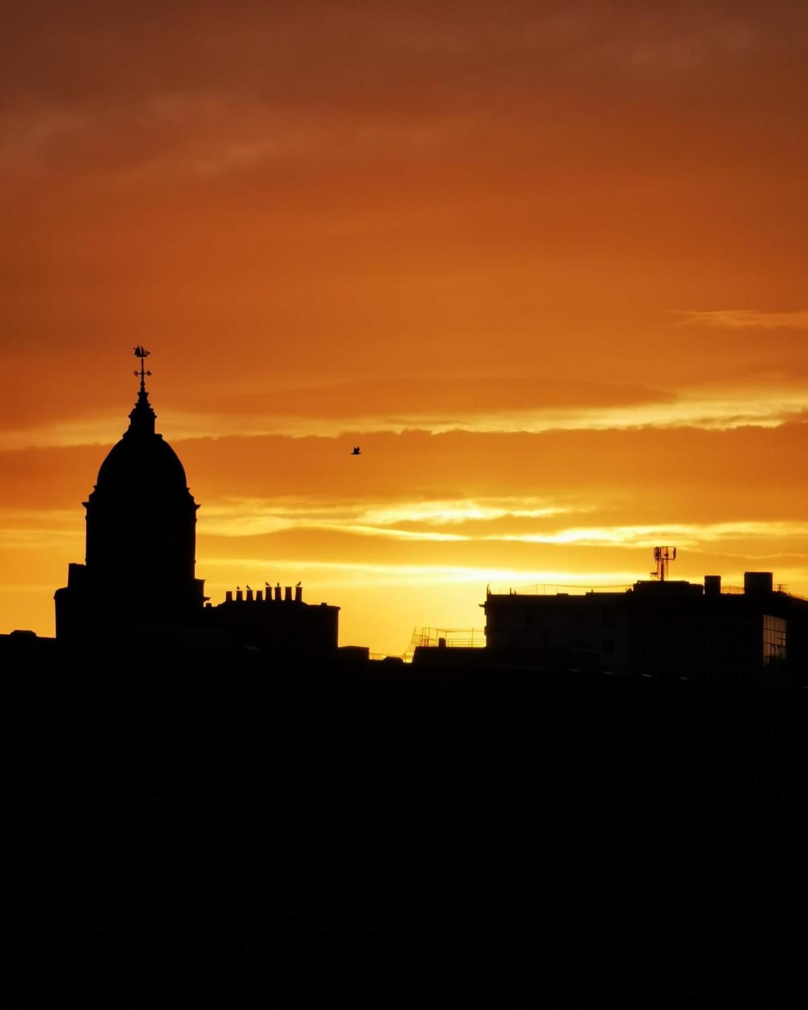 Modern & Cosy Apartment In The Heart Of The Historic Old Town Of Aberdeen, Free Wifi, Free Parking Exterior foto